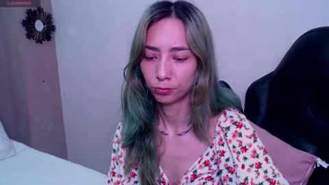 E R I K A - SAGITARIO..... online show from November 17, 2025, 4:24 pm