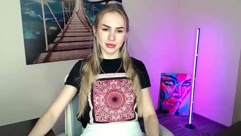 Snapshot of erikagavin chatting on February 27, 2026, 1:22 pm Erika online show from February 27, 2026, 1:22 pm