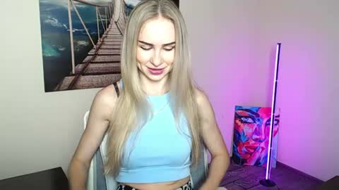 Erika online show from July 2, 2026, 12:00 pm
