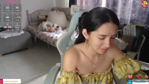 erina_1 online show from May 13, 2026, 5:43 pm