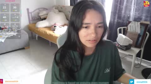 erina_1 online show from May 14, 2026, 5:53 pm