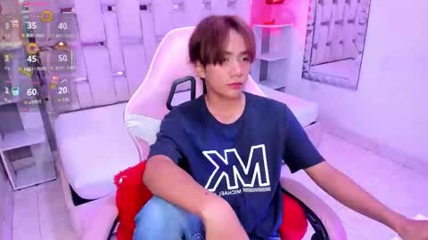 Eriol online show from November 9, 2025, 12:14 pm