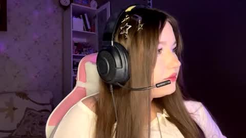 Snapshot of ernestinacherne chatting on October 8, 2025, 1:09 pm Magdalena online show from October 8, 2025, 1:09 pm