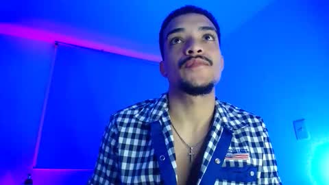 Eros online show from November 9, 2025, 10:41 pm