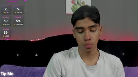 Eros Lux1 online show from May 16, 2026, 12:15 pm