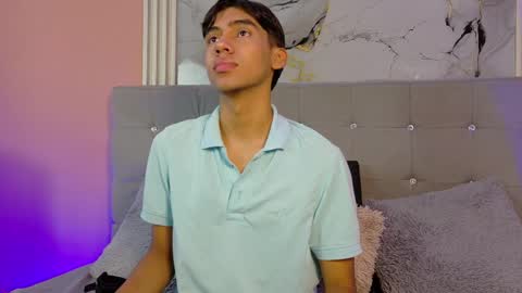 Eros Lux1 online show from May 30, 2026, 12:24 pm