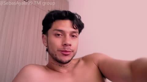Snapshot of erosdominant_ chatting on June 23, 2026, 6:39 pm erosdominant_ online show from June 23, 2026, 6:39 pm