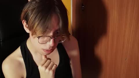 eroslove90 online show from November 14, 2025, 2:10 am