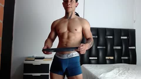 Snapshot of erosscott chatting on March 15, 2026, 10:05 pm Eros online show from March 15, 2026, 10:05 pm