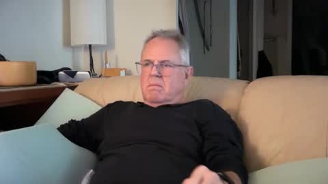 eros online show from November 1, 2025, 7:05 pm