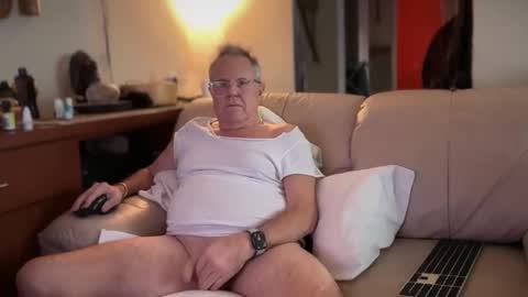 eros online show from January 18, 2026, 9:29 pm