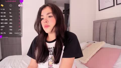 Snapshot of erotic_boobs chatting on February 13, 2025, 3:03 pm Karen online show from February 13, 2025, 3:03 pm