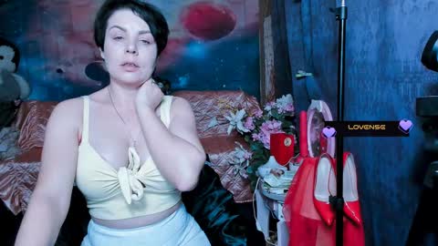 Snapshot of erotic_dessire chatting on February 23, 2025, 3:29 pm Eve online show from February 23, 2025, 3:29 pm