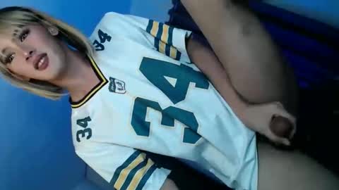 erotic_empress18 online show from May 23, 2026, 10:25 pm