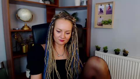 Snapshot of erotic_kaya chatting on January 30, 2025, 3:29 pm KAYA online show from January 30, 2025, 3:29 pm