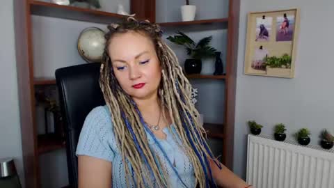 Snapshot of erotic_kaya chatting on March 4, 2025, 5:24 pm KAYA online show from March 4, 2025, 5:24 pm