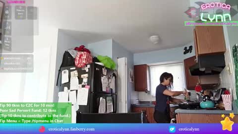 Snapshot of eroticalynn chatting on October 20, 2025, 7:03 pm Lynn online show from October 20, 2025, 7:03 pm