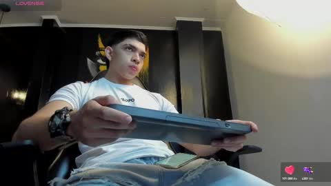 Eryon online show from September 18, 2025, 11:12 am