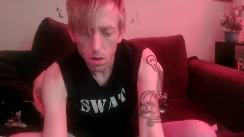 Snapshot of esc_del chatting on March 5, 2025, 7:17 pm esc del online show from March 5, 2025, 7:17 pm