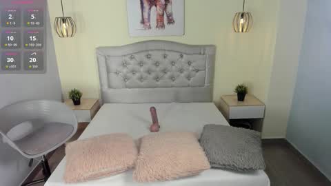 Escarlet online show from March 4, 2026, 11:38 am