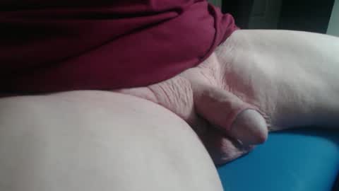 Snapshot of esfultz2016 chatting on November 17, 2025, 11:32 pm esfultz2016 online show from November 17, 2025, 11:32 pm