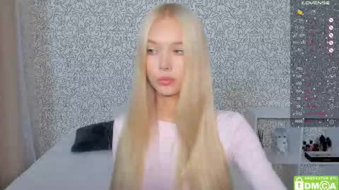 Megan and Brad online show from October 13, 2025, 3:39 am