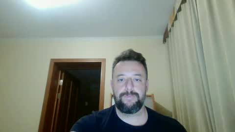 Snapshot of esibizionista_91 chatting on December 13, 2024, 3:49 am esibizionista 91 online show from December 13, 2024, 3:49 am