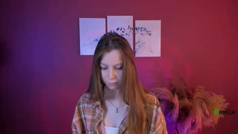 Snapshot of esme_moore_ chatting on October 25, 2025, 9:06 am esme_moore_ online show from October 25, 2025, 9:06 am