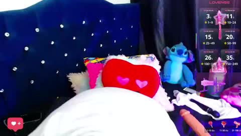 Esme Caldwel online show from March 28, 2026, 7:02 pm