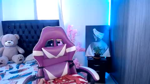 Snapshot of esmeralda098 chatting on May 31, 2026, 6:09 pm Esmeralda online show from May 31, 2026, 6:09 pm