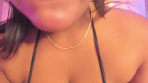 Snapshot of esmeralda_duarte chatting on January 24, 2025, 9:06 am esmeralda online show from January 24, 2025, 9:06 am