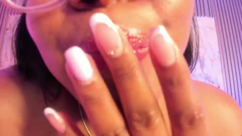 Snapshot of esmeralda_duarte chatting on February 3, 2025, 12:14 pm esmeralda online show from February 3, 2025, 12:14 pm