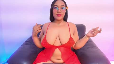 Snapshot of esmeralda_duarte chatting on September 27, 2025, 9:14 am esmeralda online show from September 27, 2025, 9:14 am