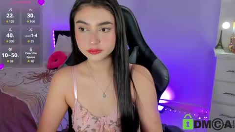 Esmeralda online show from June 26, 2026, 12:53 pm