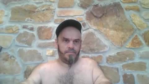 Essensual Elf online show from September 18, 2025, 1:51 am