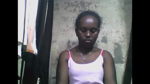 estanie online show from September 15, 2025, 6:30 pm