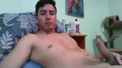 esteban20221406 online show from January 2, 2025, 5:57 am