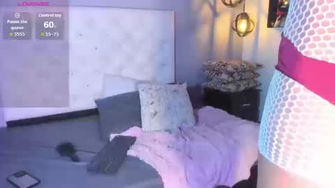 Salome online show from September 25, 2025, 8:56 pm