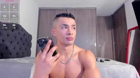 Snapshot of esteban_stud97 chatting on November 24, 2025, 9:36 pm Esteban Stud online show from November 24, 2025, 9:36 pm