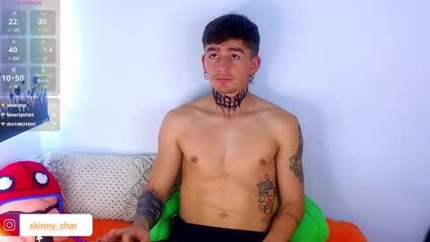 Snapshot of estebanchar_ chatting on January 2, 2025, 4:02 pm Esteban independent model online show from January 2, 2025, 4:02 pm
