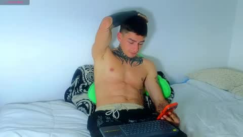 Esteban independent model online show from May 20, 2026, 10:16 pm
