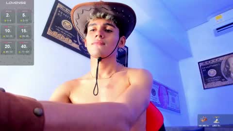 Snapshot of estebanperez_ chatting on December 3, 2024, 3:11 pm Esteban online show from December 3, 2024, 3:11 pm