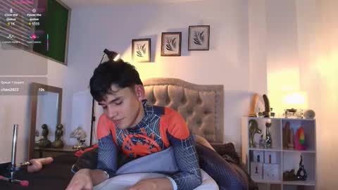 Snapshot of estebanperez_ chatting on October 23, 2025, 11:46 pm Esteban online show from October 23, 2025, 11:46 pm