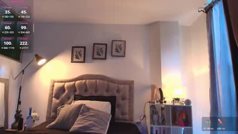 Snapshot of estebanperez_ chatting on October 24, 2025, 11:50 am Esteban online show from October 24, 2025, 11:50 am