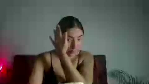 estefa1 online show from July 23, 2026, 2:31 am