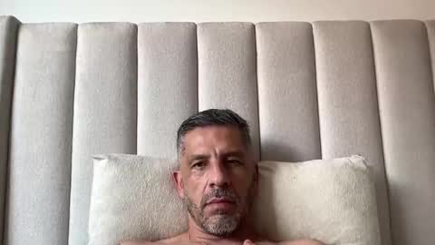 Snapshot of estefano1421 chatting on March 1, 2026, 5:48 pm estefano1421 online show from March 1, 2026, 5:48 pm