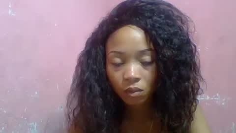 Snapshot of estelah20 chatting on September 15, 2025, 6:13 am estelah20 online show from September 15, 2025, 6:13 am