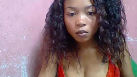 Snapshot of estelah20 chatting on October 12, 2025, 5:50 am estelah20 online show from October 12, 2025, 5:50 am