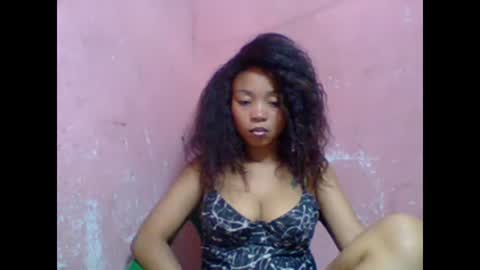 Snapshot of estelah20 chatting on November 11, 2025, 5:51 am estelah20 online show from November 11, 2025, 5:51 am