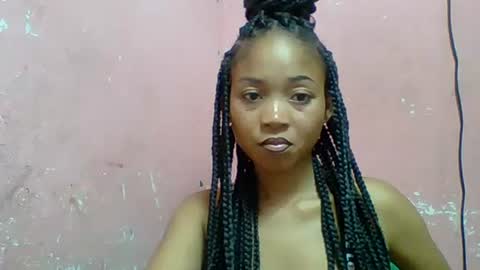 Snapshot of estelah20 chatting on November 14, 2025, 8:13 am estelah20 online show from November 14, 2025, 8:13 am